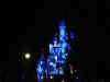 disney1_047_caslte_night3.jpg (20300 bytes)