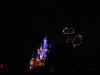 disney1_051__mk_fireworks4.jpg (15079 bytes)