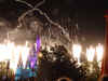 disney1_074_mk_fireworks27.jpg (43444 bytes)