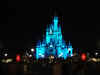 disney1_111_castle_night7.jpg (26204 bytes)