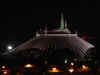 disney1_120_space_mount_night_from_balcony1.jpg (24237 bytes)