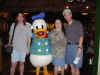 disney2_004_dad_mom_me_donald.jpg (43409 bytes)