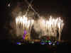 disney2_163_fireworks_from_room47.jpg (32870 bytes)