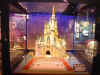 disney2_185_castle_model2.jpg (48451 bytes)